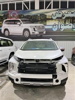 میتسوبیشی ئێکسپاندەر کرۆس